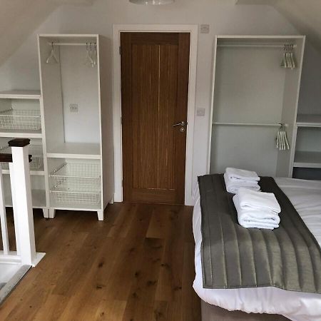 Hamilton Arms Suites 米德赫斯特 客房 照片
