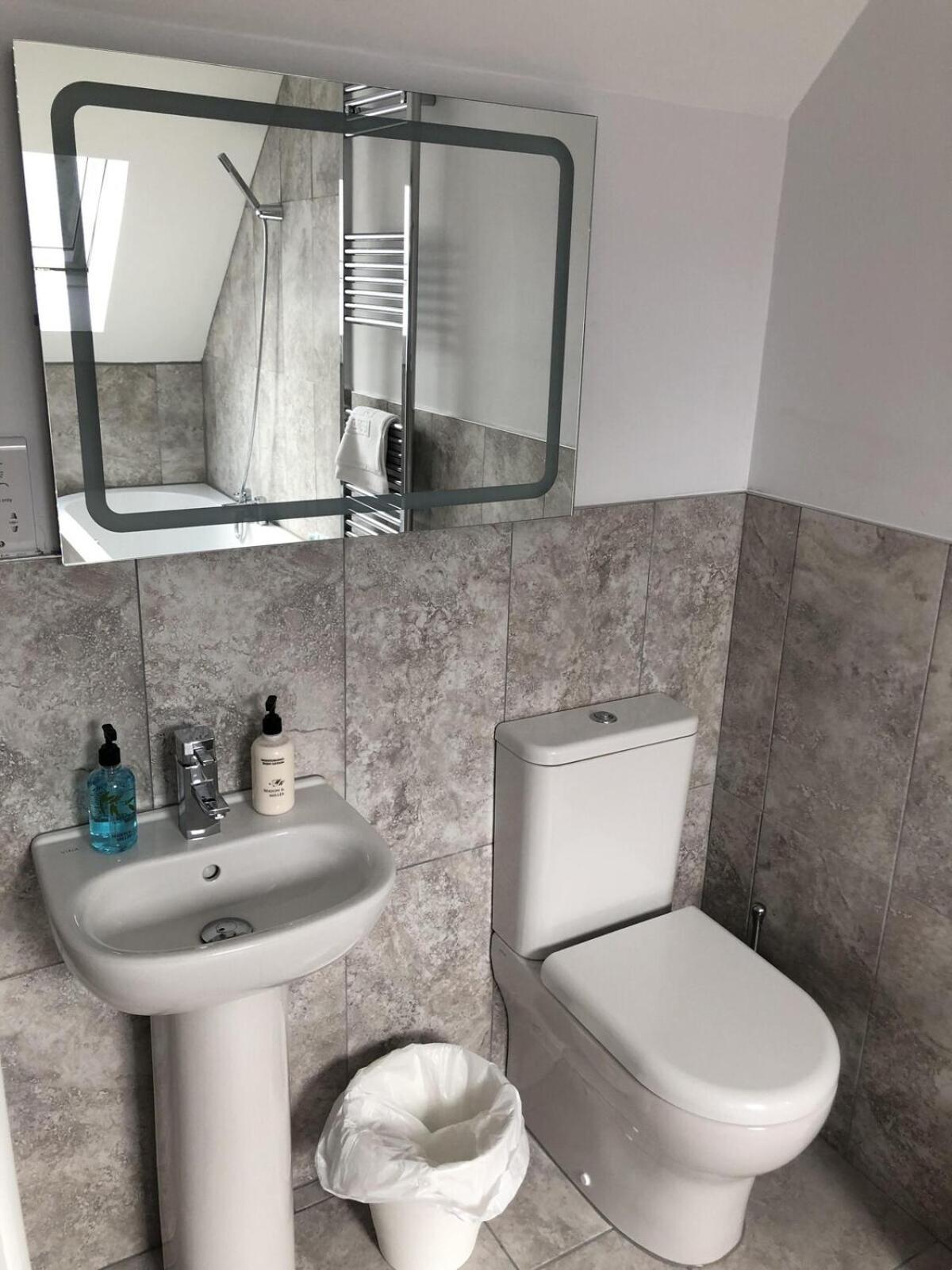 Hamilton Arms Suites 米德赫斯特 客房 照片