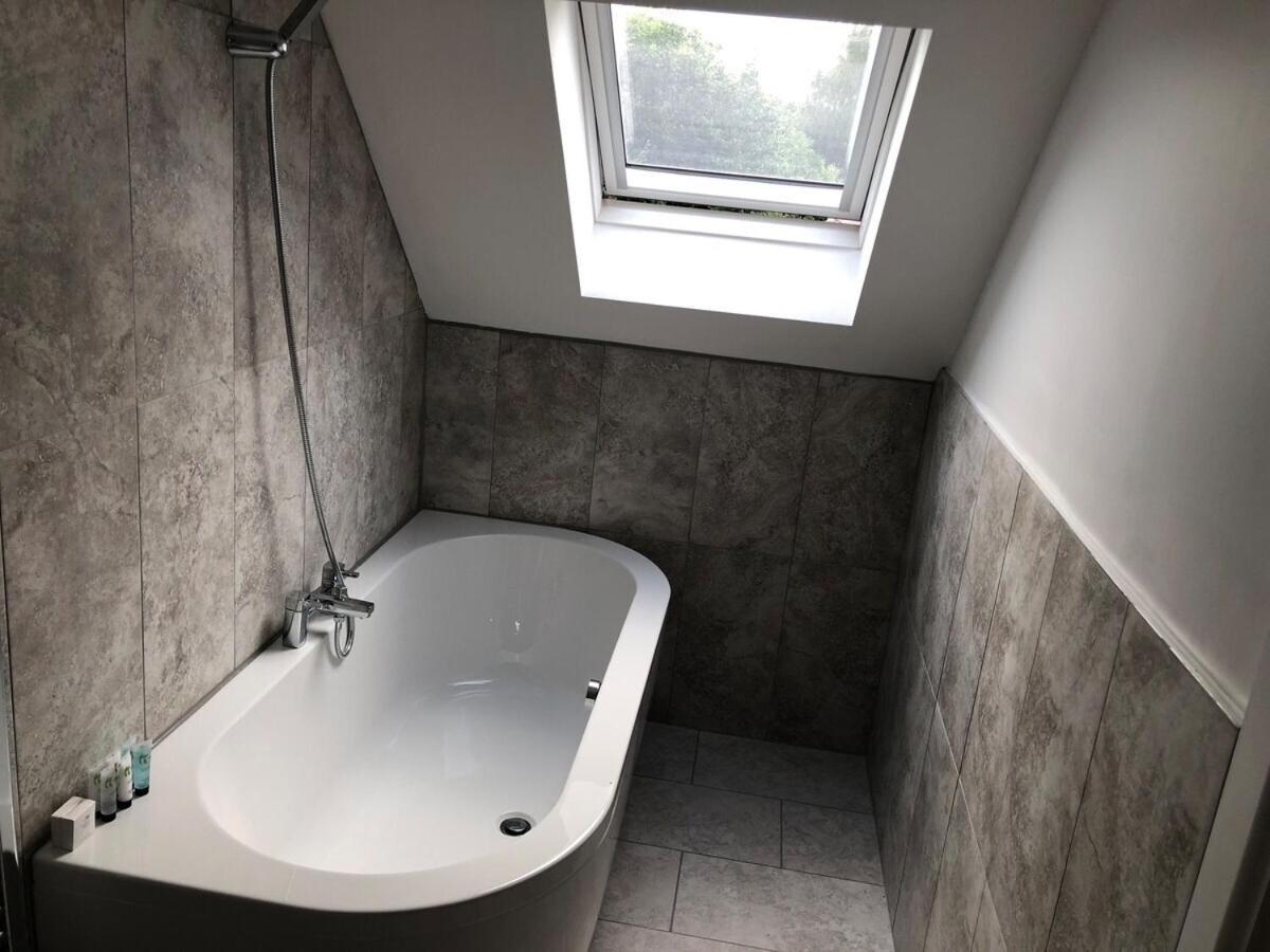 Hamilton Arms Suites 米德赫斯特 客房 照片