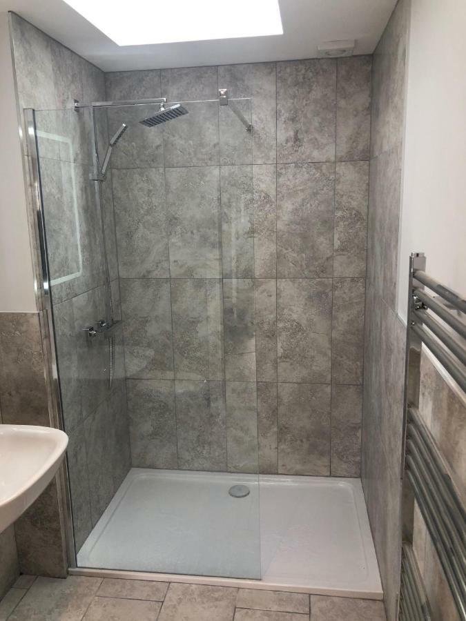 Hamilton Arms Suites 米德赫斯特 客房 照片